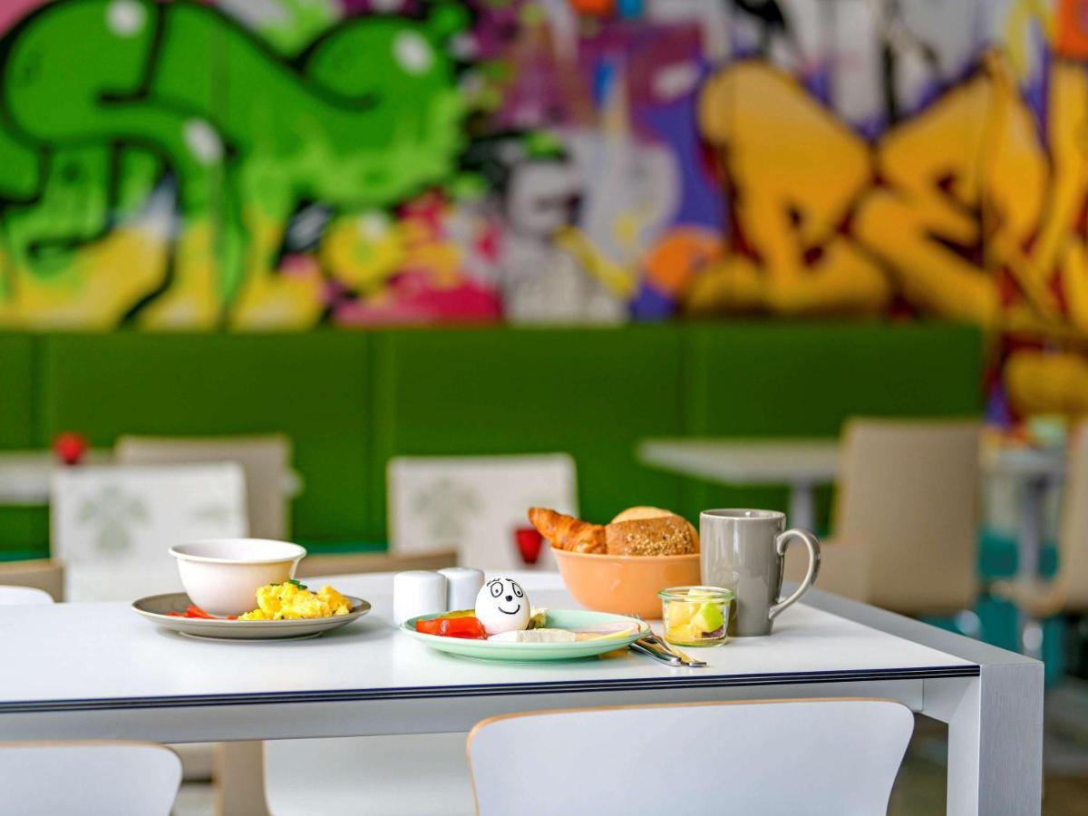 Ibis Styles Mitte 3*